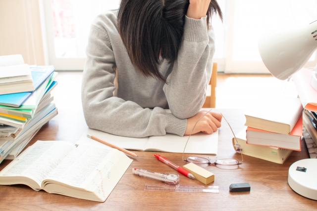 名字暗藏「六匹馬」讓她大學4年不敢翹課 網笑翻:爸媽達成目的了